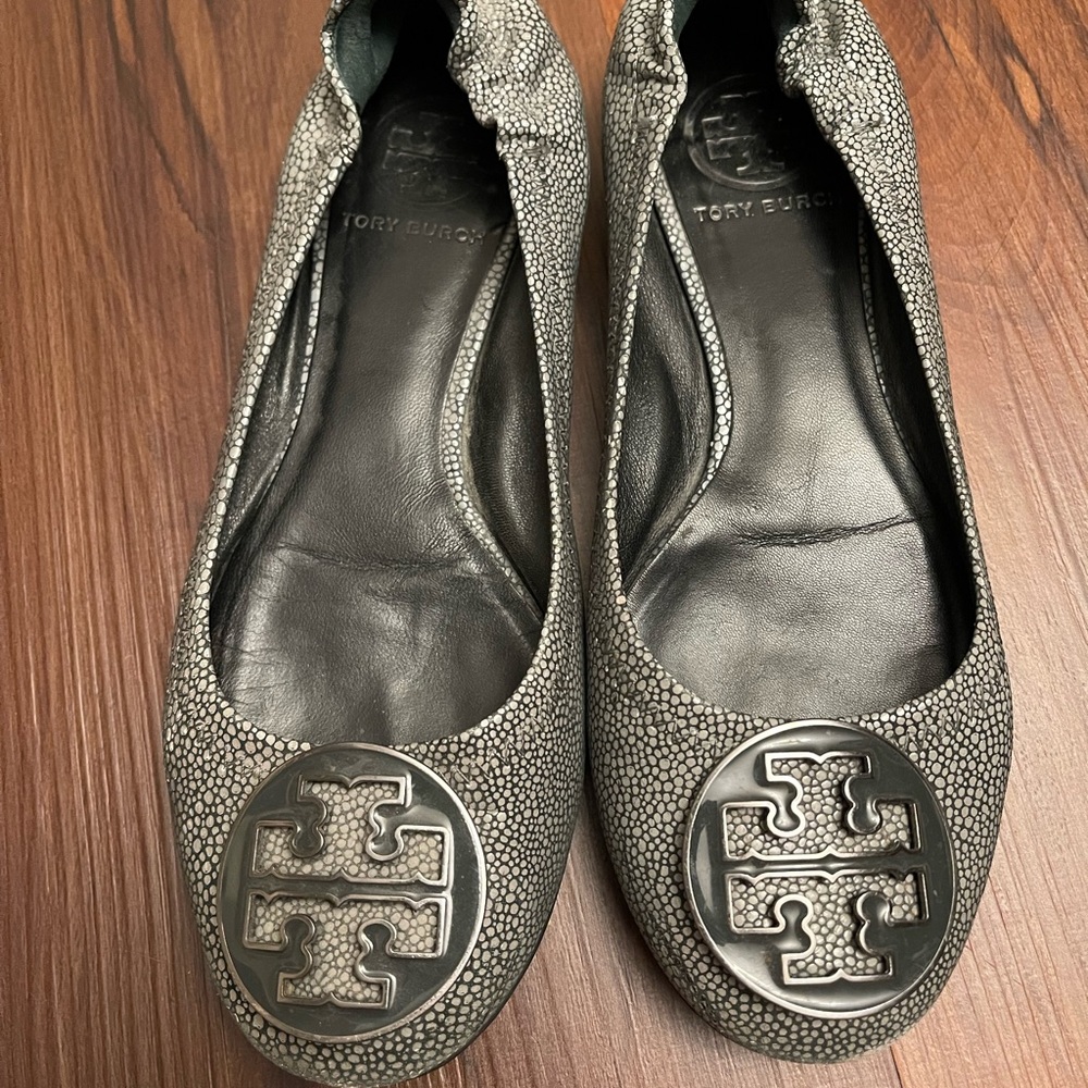 Tory Burch blue/black flats.  Size US 6